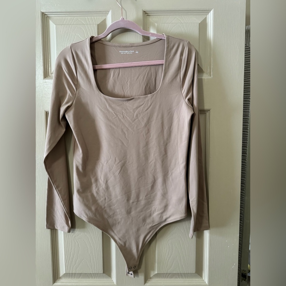Abercrombie & Fitch bodysuit